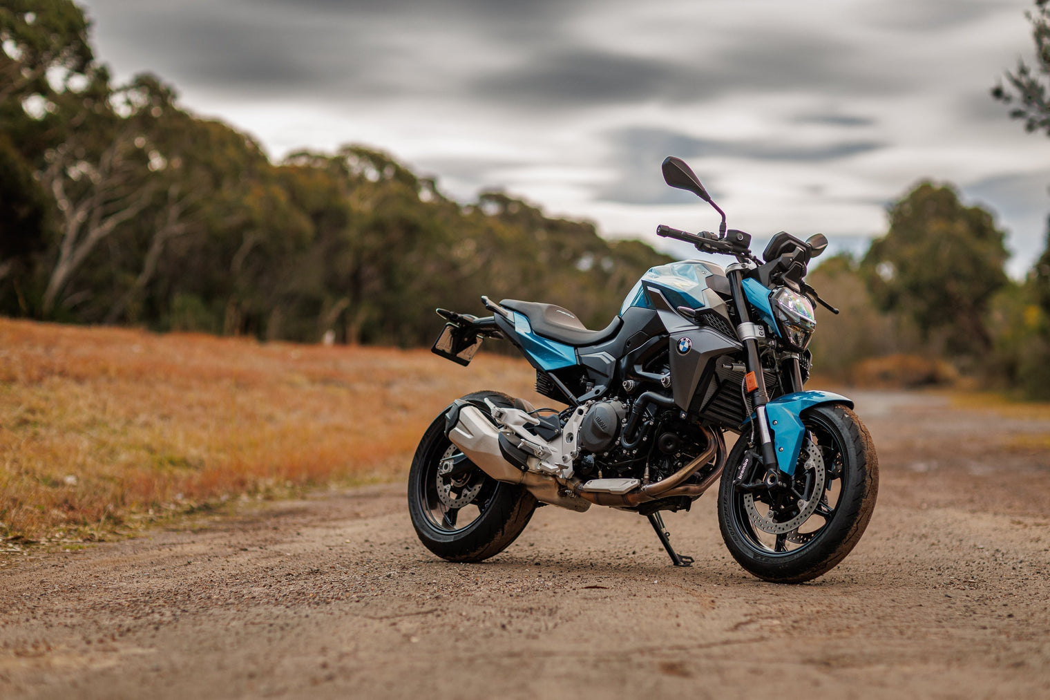 BMW F900R on dirt road