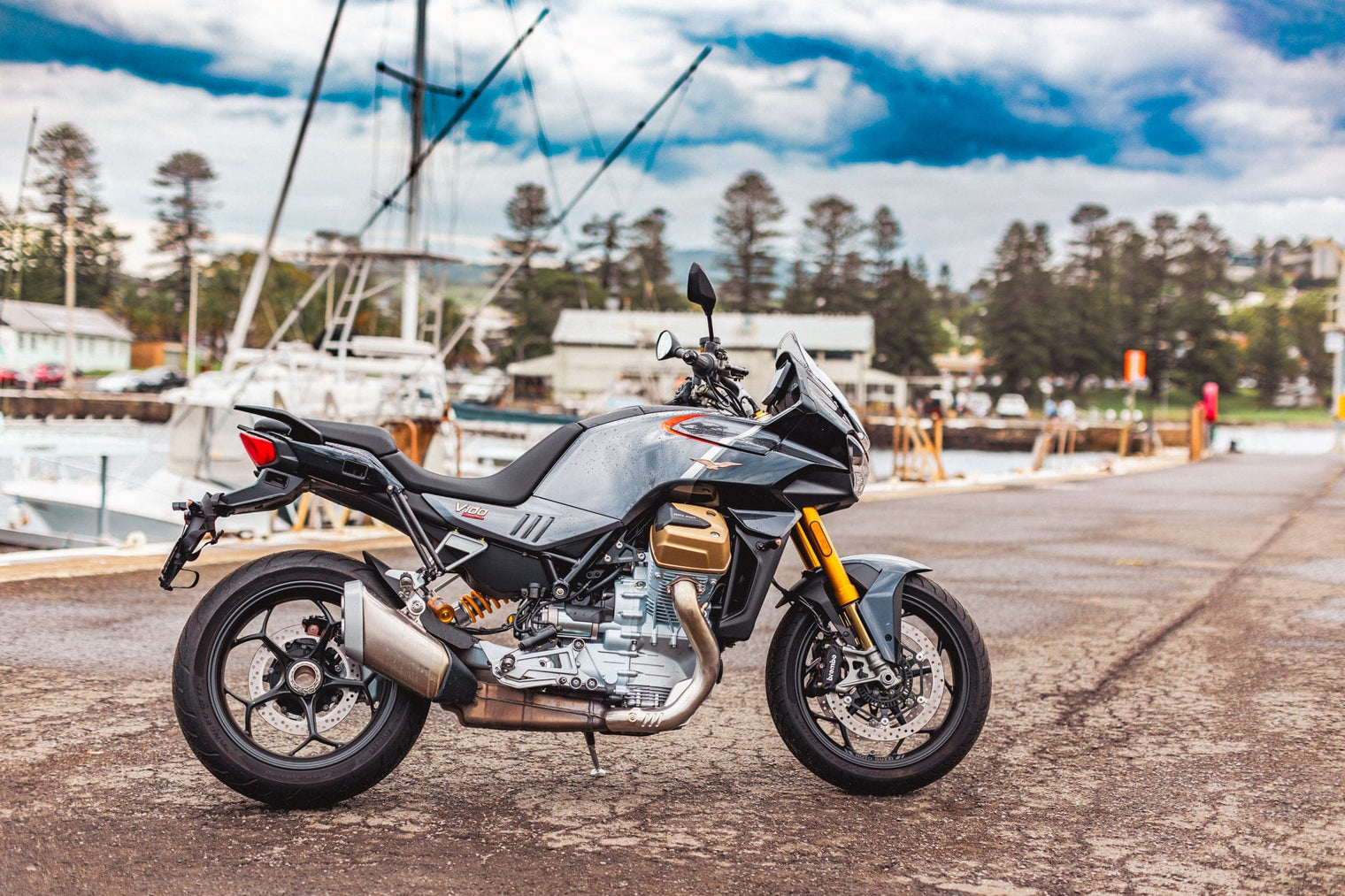 Moto Guzzi Reviews: Italian Heritage with Unmistakable Character