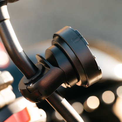 Mirror & Crossbar Mount for Beeline Moto II