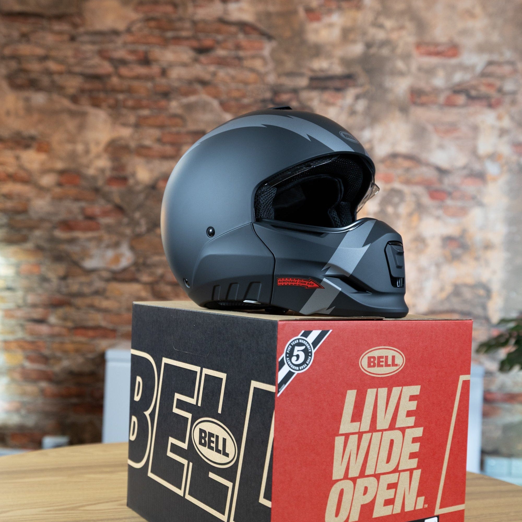 bell full face helmet removable chin Bell Broozer Arc Helmet