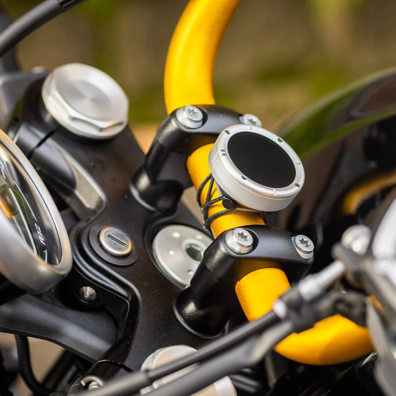 Biker Torque Beeline Beeline Moto II Metal Silver - FREE SHIPPING