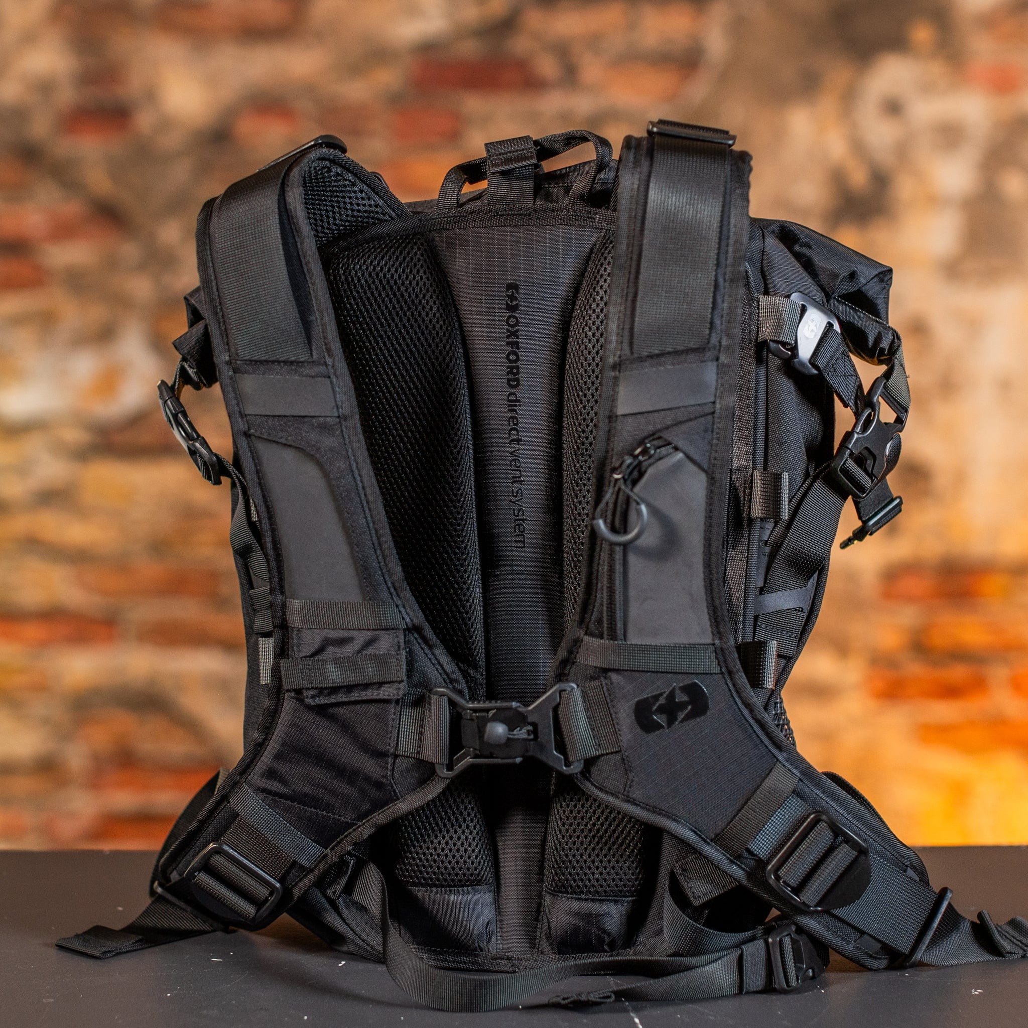 Whites Power Sports BRAND: Oxford Oxford Atlas B-20 Advanced Backpack - Black